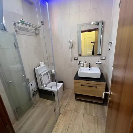 Hidden Gem In Tirana Center Apartment Exterior photo